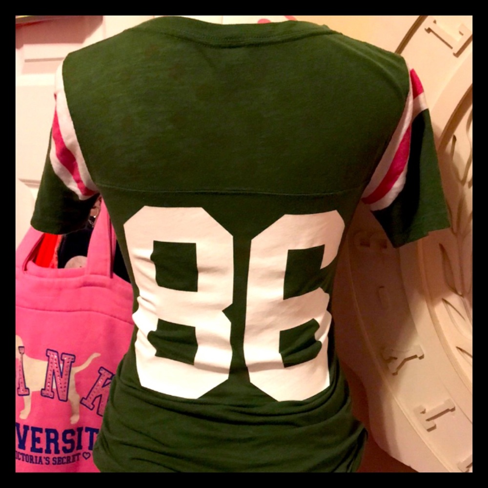 💚PINK VS “LOVE PINK 86” Vintage Football Tee💚 - Picture 5 of 6